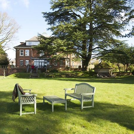 The Manor At Sway - Hotel, Restaurant And Gardens Экстерьер фото